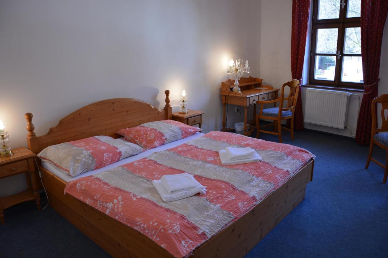 Hotel Ruze Rožmberk nad Vltavou Dış mekan fotoğraf